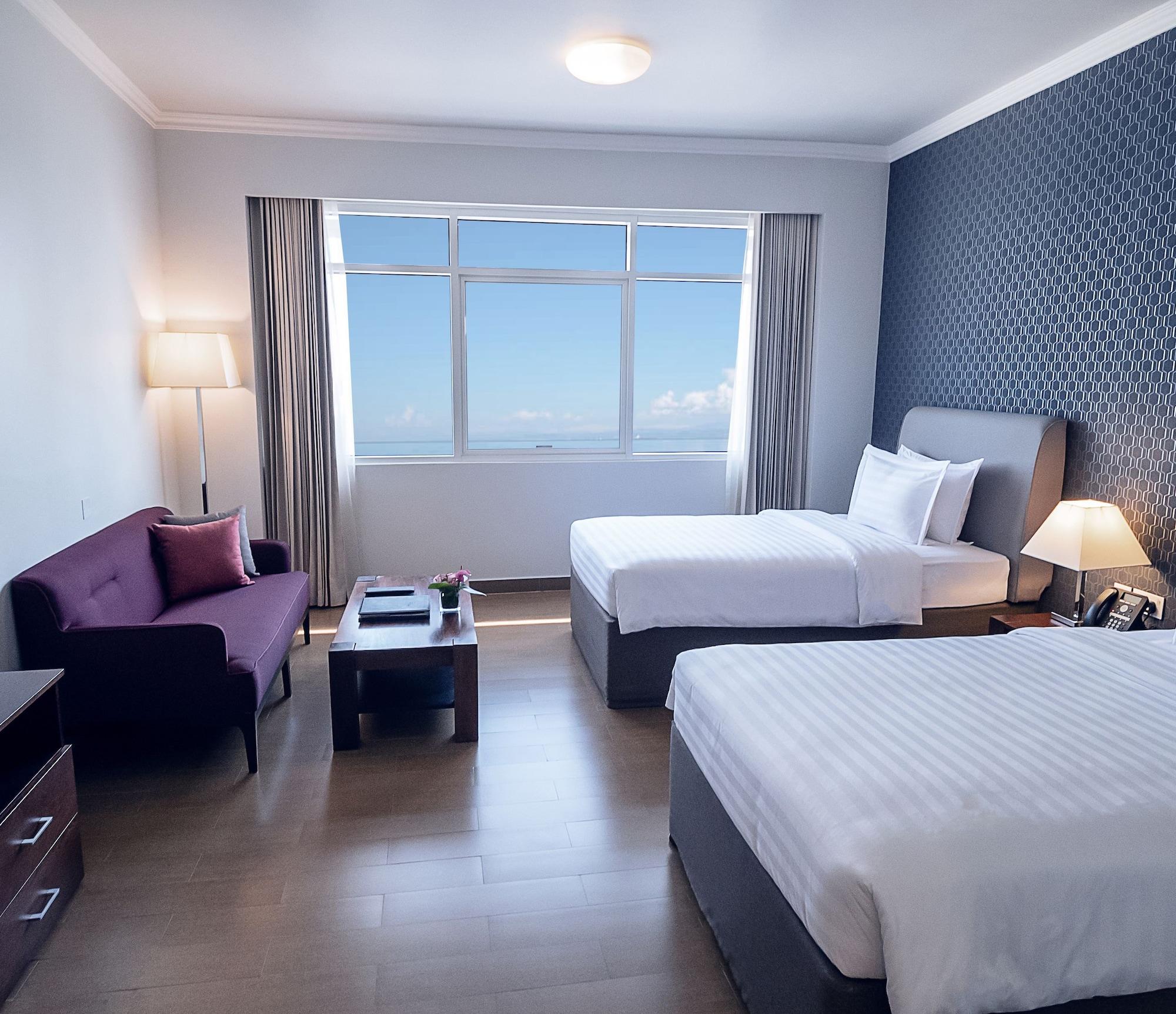 The Curve Hotel Doha Exteriör bild